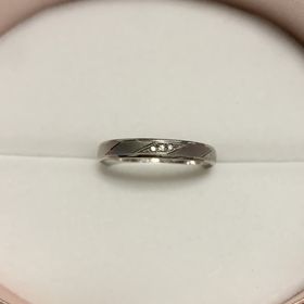 【insembre(インセンブレ)の口コミ】 艶のある部分とない部分が分かれていて、デザインがとても気に入った。ま…