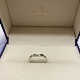 【GALA JEWELRY(ガラジュエリー)の口コミ】 婚約指輪や、これからの結婚式や新婚旅行などの予定が
ある為結婚指輪はシ…