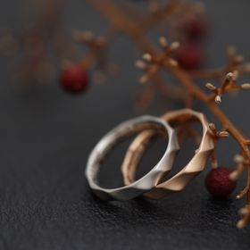 【THREE TREES(スリーツリーズ)の口コミ】 彼からの提案で見学に行きました。経営されているご夫婦の人柄が好きでし…