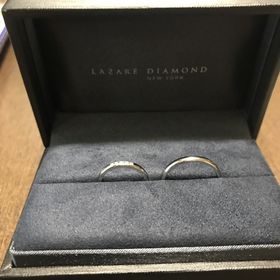 【ラザール ダイヤモンド(LAZARE DIAMOND)の口コミ】 結婚指輪にも、ダイヤモンドを入れたかったので、婚約指輪を購入した、ラ…