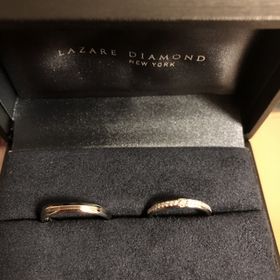 【ラザール ダイヤモンド(LAZARE DIAMOND)の口コミ】 エタニティリングを探していて
他のブランドさんではなかなか男性リングと…