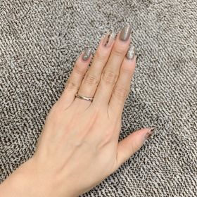 【銀座ダイヤモンドシライシの口コミ】 銀座ダイヤモンドシライシの婚約指輪を頂いてとても綺麗で可愛かったので…