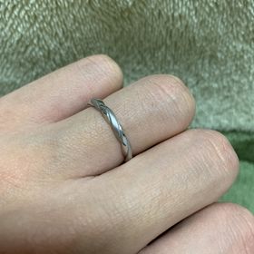 【銀座ダイヤモンドシライシの口コミ】 妻がデザインとその意味をものすごく気に入り、自分も他のブランドにはな…