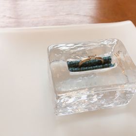 【mina.jewelry(ミナジュエリー)の口コミ】 いわゆる「婚約指輪です」というタイプではなく、アンティークのような普…