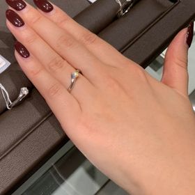 【アイプリモ(I-PRIMO)の口コミ】 アームと爪が一体化されてるタイプで側面から光を多く取り入れてくれます…