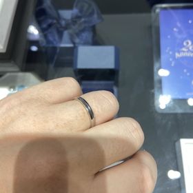 【銀座ダイヤモンドシライシの口コミ】 デザインも大事ですが、なによりも付け心地の良さが第一です。普段仕事と…