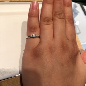 【STAR JEWELRY(スタージュエリー)の口コミ】 他にはない可愛いデザインです。人とはかぶらず、可愛い！！と思ってもら…