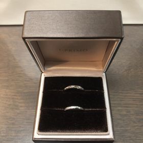 【アイプリモ(I-PRIMO)の口コミ】 デザインと自分の指に嵌めた感じが、2人で1番気に入ったからです！たくさ…