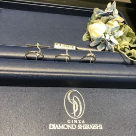 【銀座ダイヤモンドシライシの口コミ】 デザインで一目惚れしました
最初は違うデザインが気になっていましたが、…