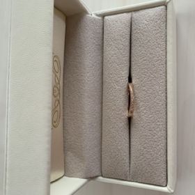 【Preuve(プルーヴ)の口コミ】 デザインが可愛く気に入ったことと、結婚指輪に合わせて着ける指輪が欲し…