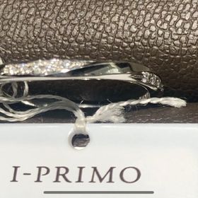 【アイプリモ(I-PRIMO)の口コミ】 神話の英雄の名前が付いた指輪です。女性用も男性用も同じようなウェーブ…