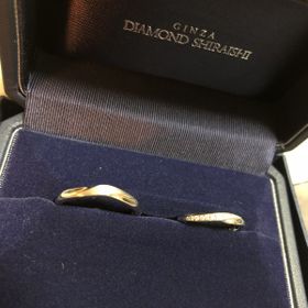 【銀座ダイヤモンドシライシの口コミ】 デザインがどこで見たものよりも素敵だったのとダイヤの説明もしっかりし…