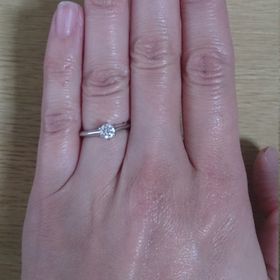 【ティファニー(Tiffany & Co.)の口コミ】 婚約指輪のイメージがティファニーだったので、ブランドは迷うことなく決…