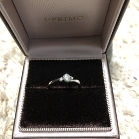 【アイプリモ(I-PRIMO)の口コミ】 指が太くて短めなわたしの手でもきれいに見えました。
シンプルで派手すぎ…