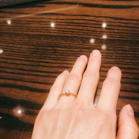 【ケイウノ ブライダル(K.UNO BRIDAL)の口コミ】 ダイヤモンドの持ち込みが可能だった点、フレームの種類が豊富な点がとて…