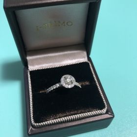 【アイプリモ(I-PRIMO)の口コミ】 特別な時に婚約指輪と結婚指輪を重ねづけしたかったのでストレートタイプ…