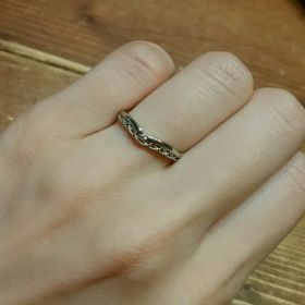 【アンジェリックフォセッテ(Angelique Fossette)の口コミ】 女性用はアドラーブルという商品です。
レースのように穴があいた、ほかに…