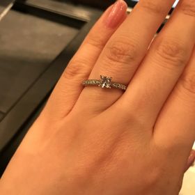 【ラザール ダイヤモンド(LAZARE DIAMOND)の口コミ】 誰もが知るラザールダイヤモンドさん、ダイヤモンドの輝きが本当に違いま…