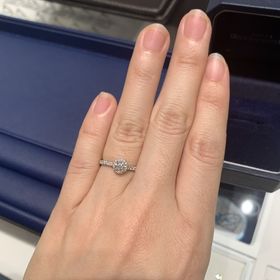 【銀座ダイヤモンドシライシの口コミ】 自分で好きな大きさやクラリティなどのダイヤモンドを選び、好みのデザイ…
