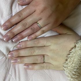 【nocur(ノクル)の口コミ】 シンプルなのに、ゴールドとシルバーの2色が入っていて少しねじれている可…