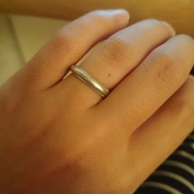 【ティファニー(Tiffany & Co.)の口コミ】 やはり結婚指輪はこれから長い間つけているものなので、ダイヤなども入っ…