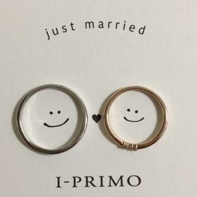 【アイプリモ(I-PRIMO)の口コミ】 婚約指輪にあわせたものがよいと思いまして婚約指輪のダイヤモンドをより…