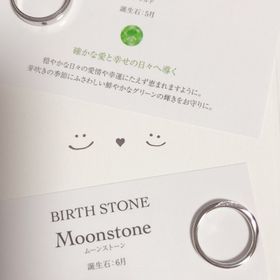 【アイプリモ(I-PRIMO)の口コミ】 シンプルなデザインに、ブラックダイヤモンドがアクセントで映えていたか…