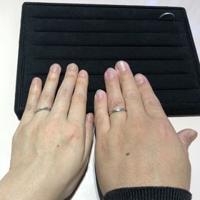 【TRECENTI(トレセンテ)の口コミ】 デザインは最初はシンプルなものを希望していましたが、ダイヤが5つ付いた…