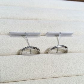 【TRECENTI(トレセンテ)の口コミ】 つけ心地が他と比べて、抜群に違いました。指にフィットするけど、結婚指…