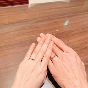 【EURO WEDDING BANDの口コミ】 普段使いしやすいシンプルなストレートラインの物を探していました。また…
