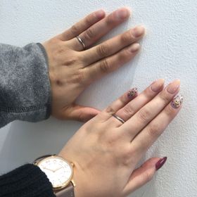 【俄(にわか)の口コミ】 婚約指輪がNIWAKAさんで頂いたので同じブランドにしました。私自身がシン…