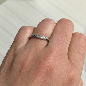 【俄(にわか)の口コミ】 指輪のひとつひとつに和の名前がついていて、それぞれに意味が込められて…