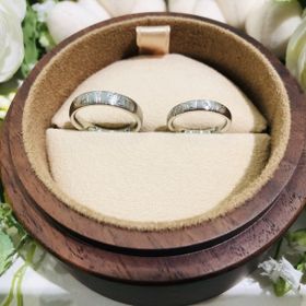 【COLANY(コラニー)の口コミ】 グミの木をモチーフにしたデザインの指輪というところに惹かれました。金…