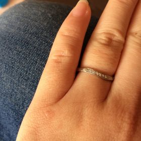 【4℃ BRIDAL(ヨンドシーブライダル)の口コミ】 ダイヤがはいった結婚指輪がよかったこと、ディズニーがすきなことからこ…