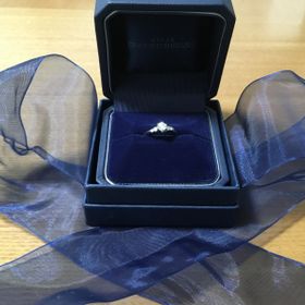 【銀座ダイヤモンドシライシの口コミ】 ネットで自分の理想のデザインの掲載があった複数ブランドを見に行った後…