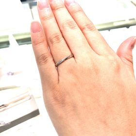 【festaria bijou SOPHIA(フェスタリア ビジュソフィア)の口コミ】 シンプルなデザインからキラキラした指輪まで様々なデザインのものがあり…