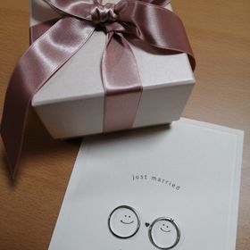 【アイプリモ(I-PRIMO)の口コミ】 デザインに関しては派手すぎず、女性はもちろんのこと、男性が付けても目…