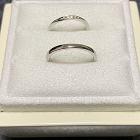 【LUCIE(ルシエ)の口コミ】 婚約指輪と同じブランドがよかったため、婚約指輪を購入させていただきま…