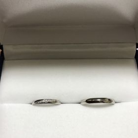 【Ptau(ピトー)の口コミ】 素材が頑丈というのが気に入り購入しました。
一生身に付けたいのでできる…