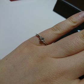 【TRECENTI(トレセンテ)の口コミ】 光を取り込みやすい構造で、ダイヤが驚くほど輝いていました。ダイヤが浮…