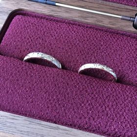 【MIORING(ミオリング)の口コミ】 デザインがシンプル過ぎずかといって派手過ぎもせず、オシャレであまり他…