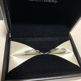 【エクセルコダイヤモンド(EXELCO DIAMOND)の口コミ】 シンプルでありながら存在感がありオシャレなデザインに惹かれました。ギ…