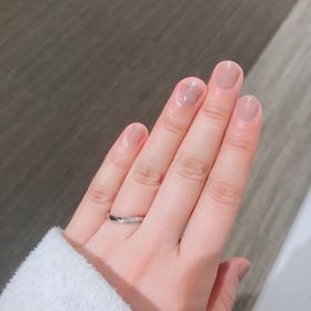 【銀座ダイヤモンドシライシの口コミ】 ブランドのイメージとネームバリューでとりあえず試着しに行きました。付…