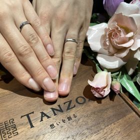 【TANZO.(鍛造指輪)の口コミ】 独自の製法で丈夫で細かいデザインにも対応していただけたため。鍛造の製…