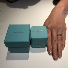 【ティファニー(Tiffany & Co.)の口コミ】 日本人に似合うように作られたハーモニーの婚約指輪で、つけ心地が良くダ…