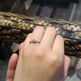 【杢目金屋(もくめがねや)の口コミ】 【指輪のデザインについて】
ディテールが凝ったデザインで、和の雰囲気が…