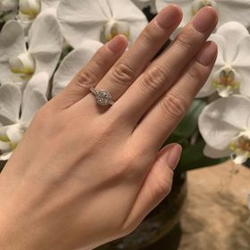 【グラフ(GRAFF)の口コミ】 店舗で予算を伝えたところ、DカラーでGIA評価もトリプルエクセレントのダ…