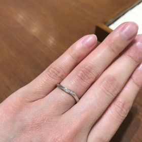 【TRECENTI(トレセンテ)の口コミ】 デザインも可愛く、良心的な価格が決め手になりました。また永続的な、ア…