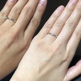 【TRECENTI(トレセンテ)の口コミ】 つけ心地と品のあるデザインが一番な決め手です。
シンプルな一粒ダイヤと…