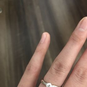 【ラザール ダイヤモンド(LAZARE DIAMOND)の口コミ】 ダイヤモンドの輝き、上品さ、デザインの美しさ、シンプルさ、つけ心地の…